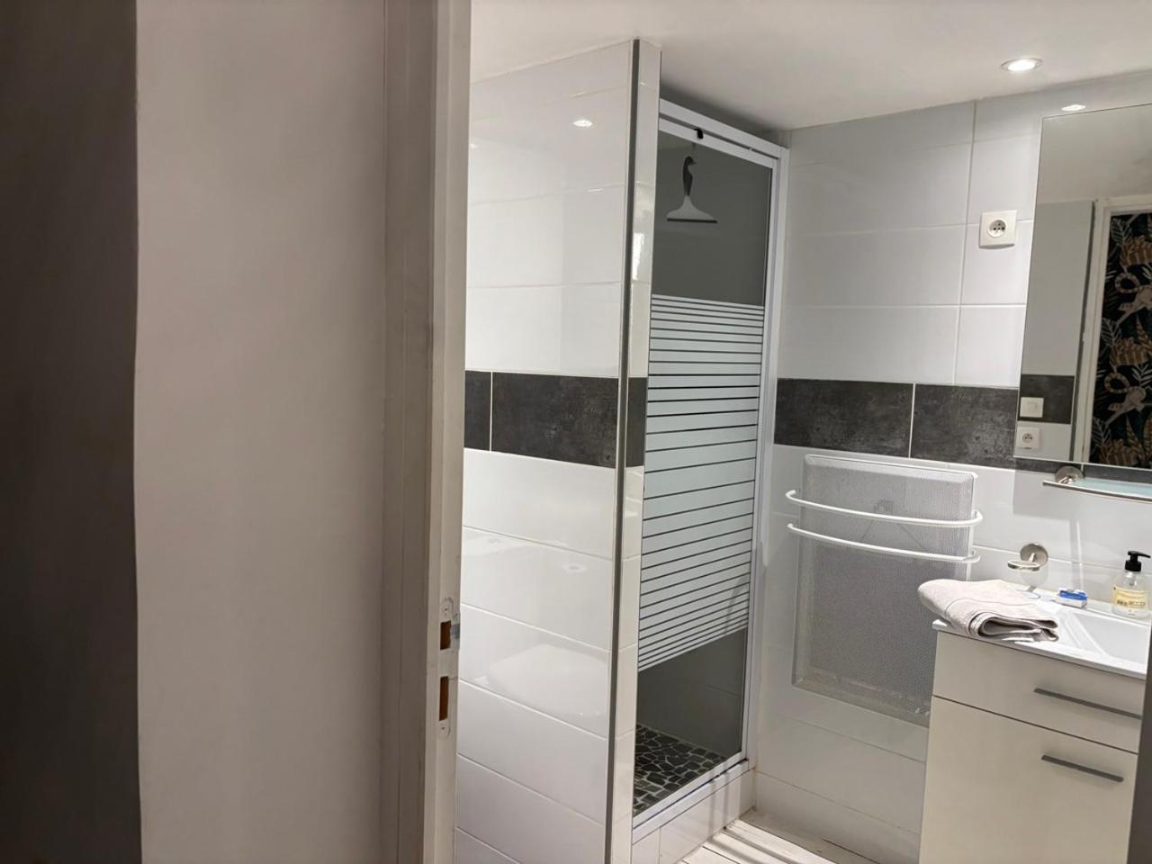 Appartement Cosy Au Coeur De La Ville D'Ete Αρασόν Εξωτερικό φωτογραφία
